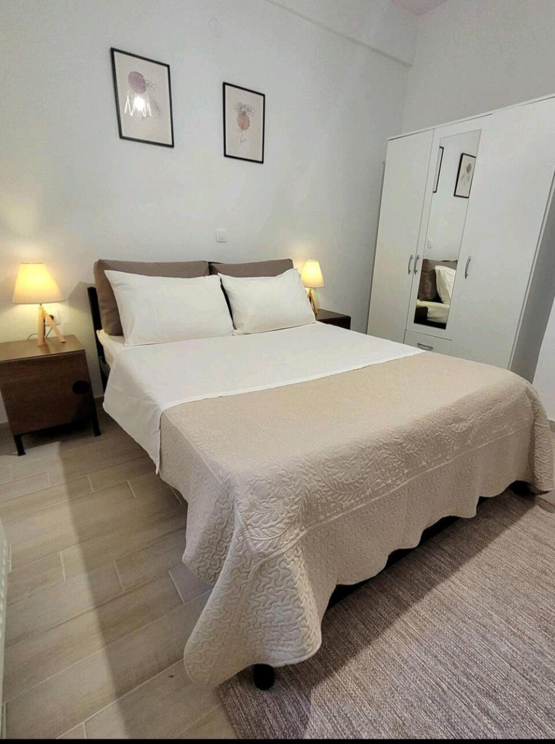 Center River Apartment Florina Exteriér fotografie